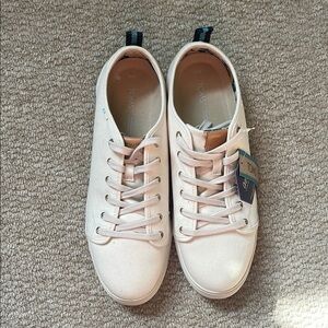 TOMS Women’s Cream Sneakers